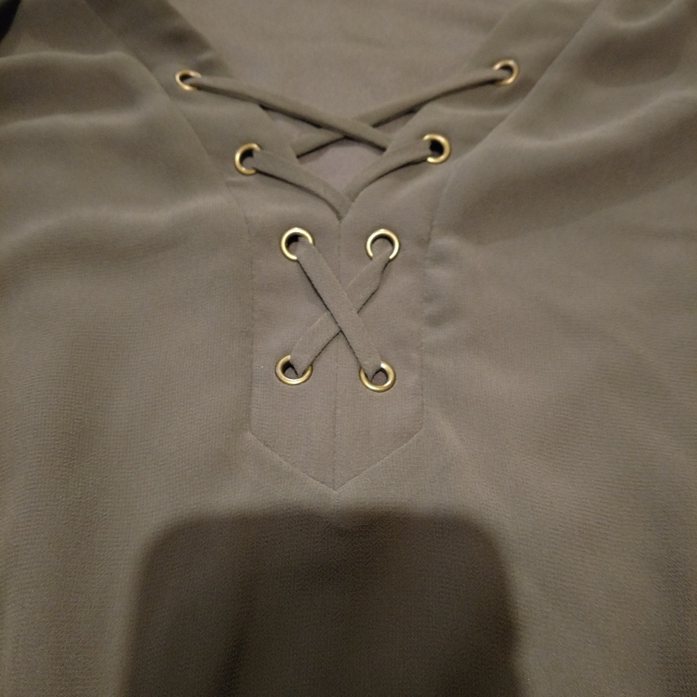 Iz byer dress - Picture 5 of 5